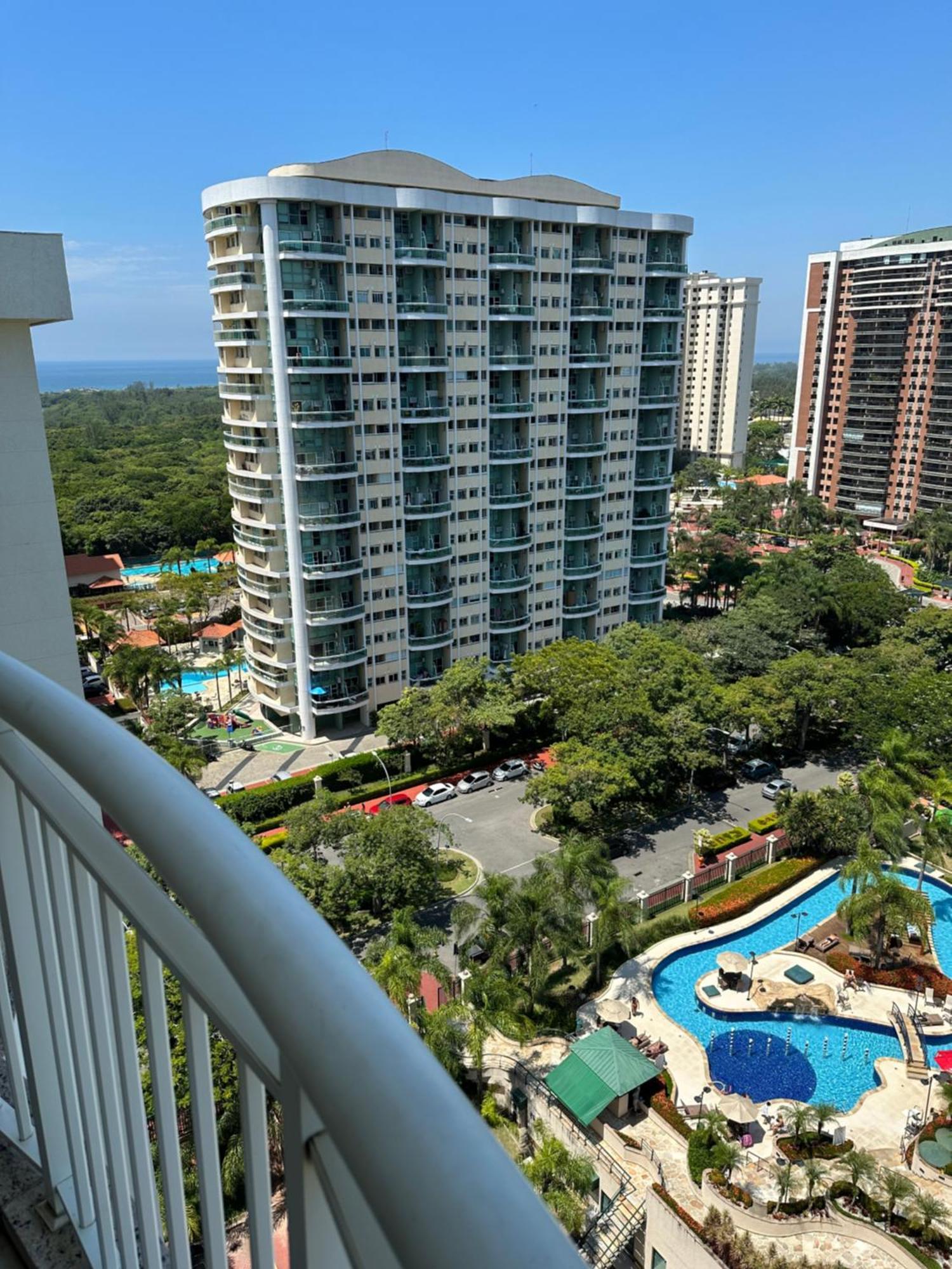 Flat Com Vista Panoramica -15- Na Barra Da Tijuca - Estacionamento Gratuito - Frigobar - Ar Condicionado - Piscina - Academia - Balsa Para Praia Gratis - Varanda - Vista Parcial Mar E Lagoa リオデジャネイロ エクステリア 写真